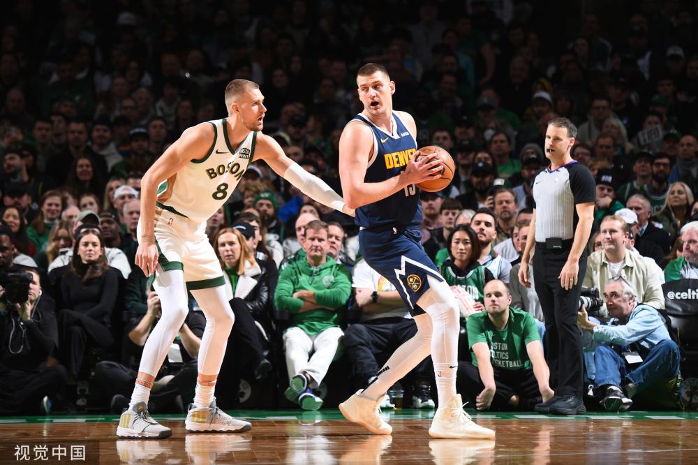 及其家人提 及其家人提