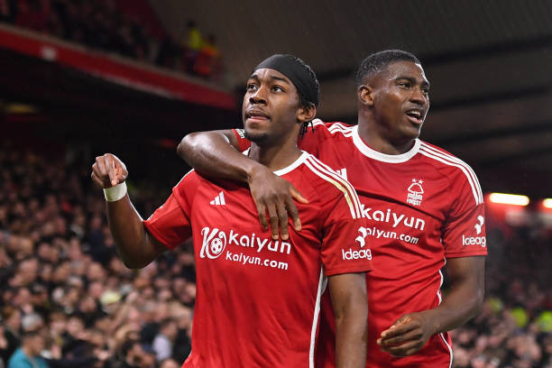 的沟通更为 的沟通更为