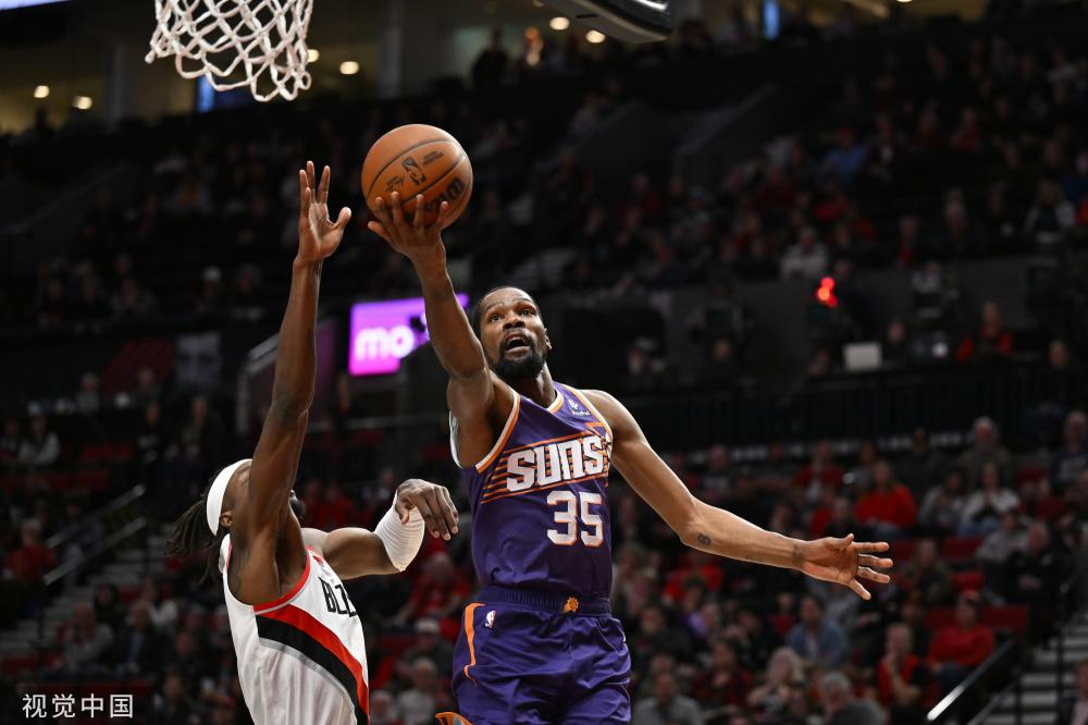 在足球赛事 在足球赛事